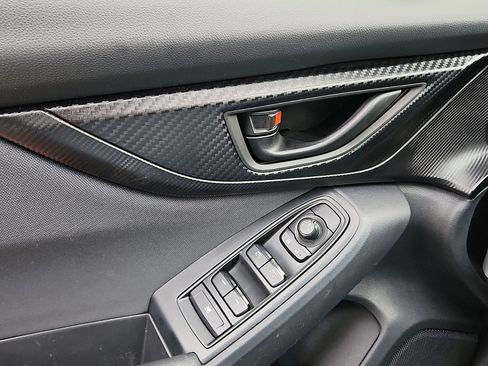 Used 2018 Subaru Crosstrek 2.0i Premium w/ Popular Package #2 image 13