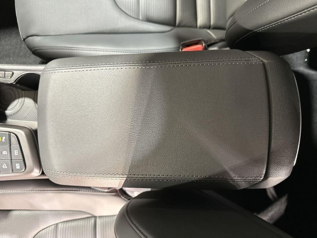 New 2026 Kia Sportage SX FWD image 23