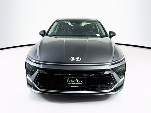 Used 2024 Hyundai Sonata SEL FWD image 2