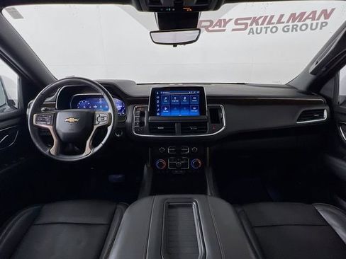 Used 2023 Chevrolet Suburban High Country AWD/4WD image 25