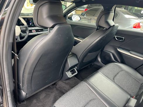 Certified 2025 Kia K4 GT-Line FWD image 9