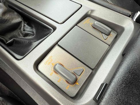 Used 1990 Chevrolet Corvette Coupe image 74