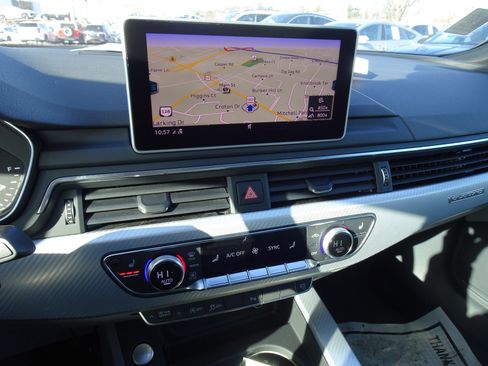 Used 2018 Audi A5 2.0T Premium Plus w/ Premium Plus image 8