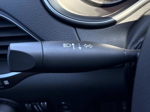 Used 2021 Jeep Cherokee Trailhawk w/ Technology Group image 9