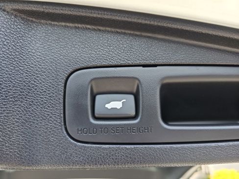 Used 2021 Honda CR-V EX-L image 13