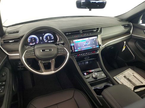 New 2026 Jeep Grand Cherokee L Limited AWD/4WD image 15
