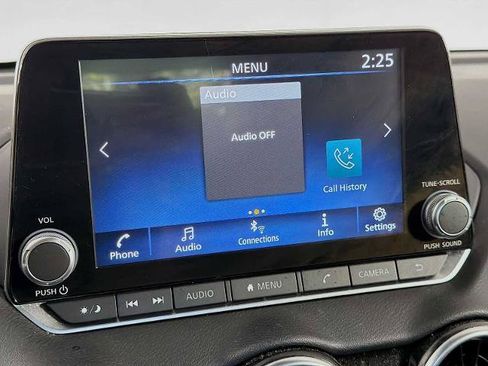 Certified 2022 Nissan Sentra SV FWD image 12