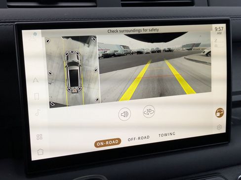 Certified 2024 Land Rover Defender 130 X-Dynamic SE image 19