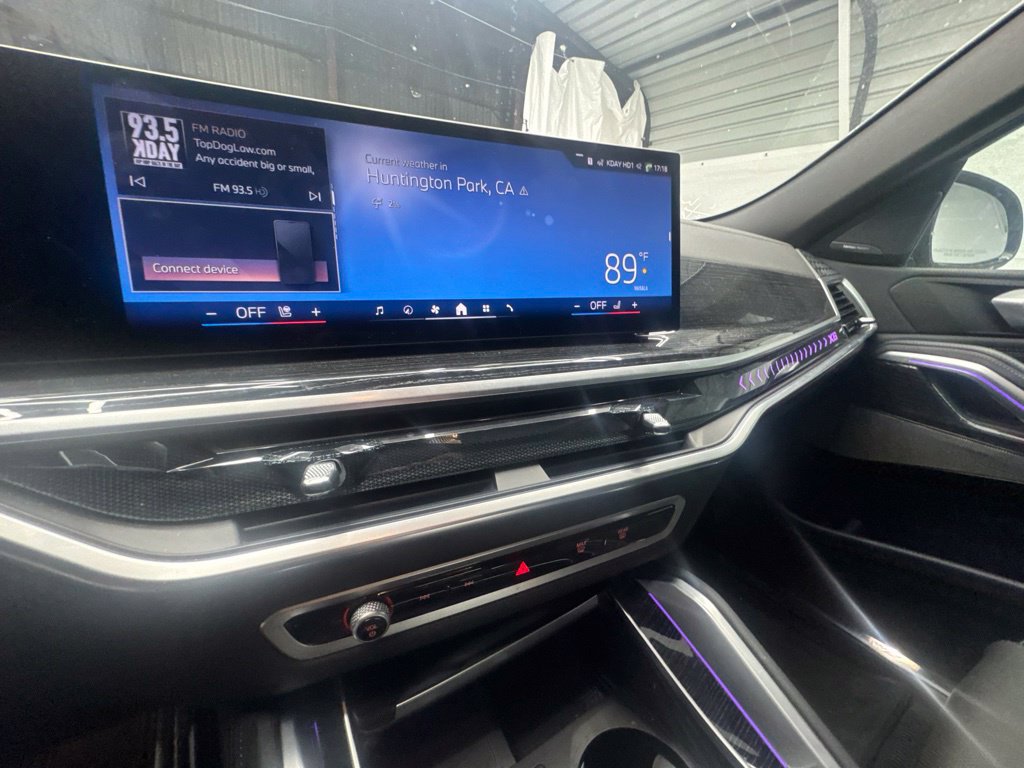Used 2026 BMW X6 xDrive40i AWD/4WD image 22