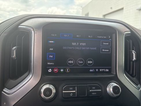 Used 2023 GMC Sierra 2500 SLE w/ SLE Value Package; AWD/4WD image 13