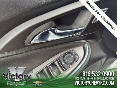 Used 2018 Chevrolet Malibu LT w/ Driver Confidence Package image 12