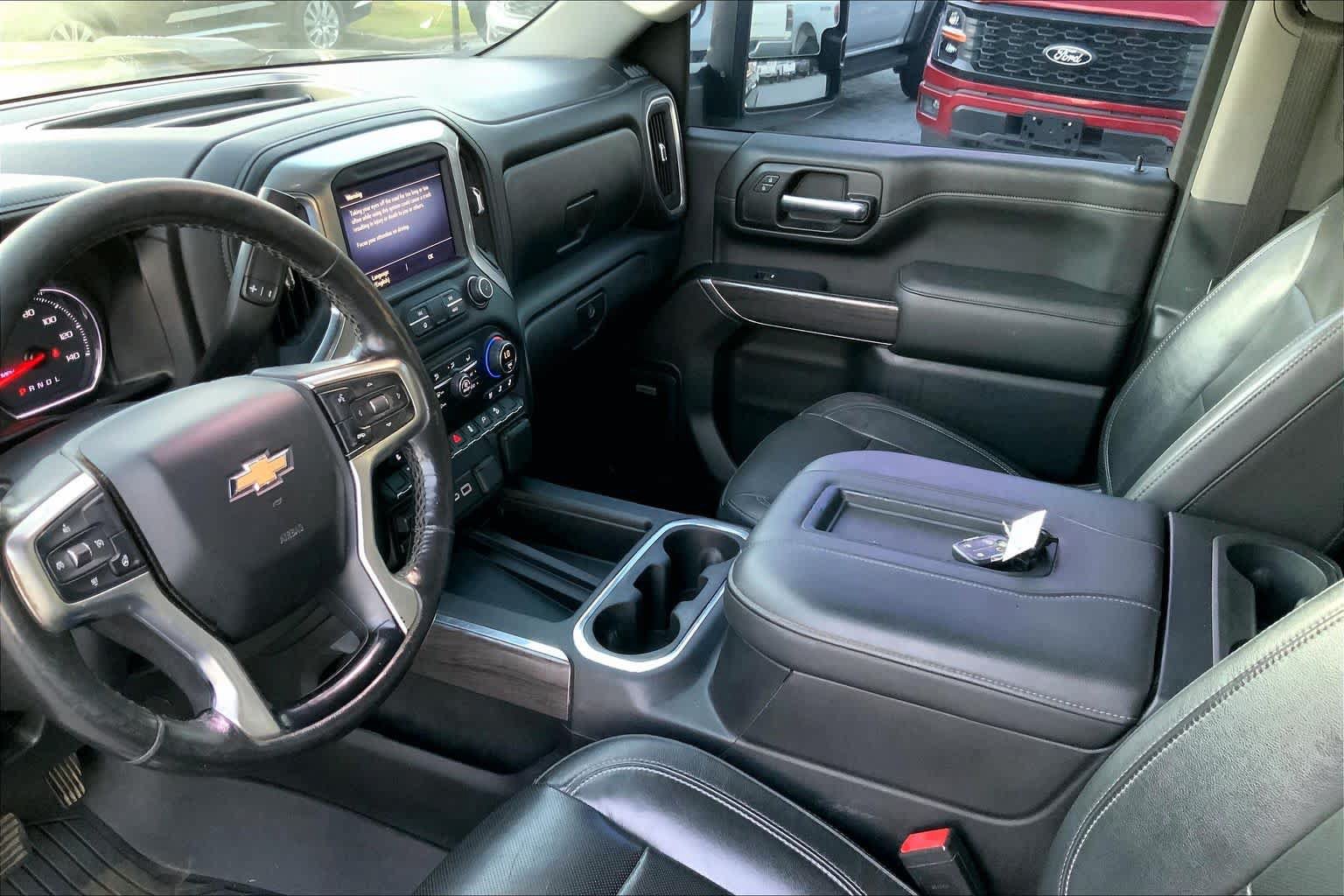 Used 2020 Chevrolet Silverado 2500 LTZ AWD/4WD image 15
