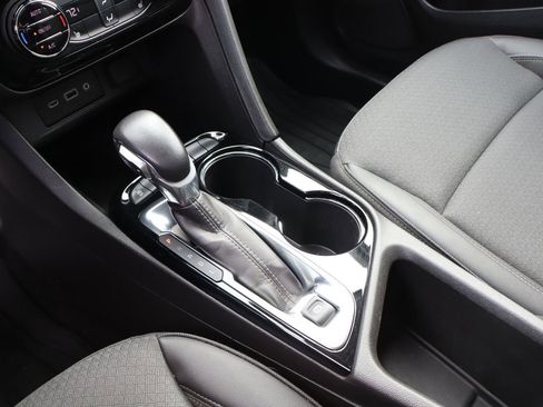 Used 2023 Buick Encore GX Select w/ Sport Touring Package image 23