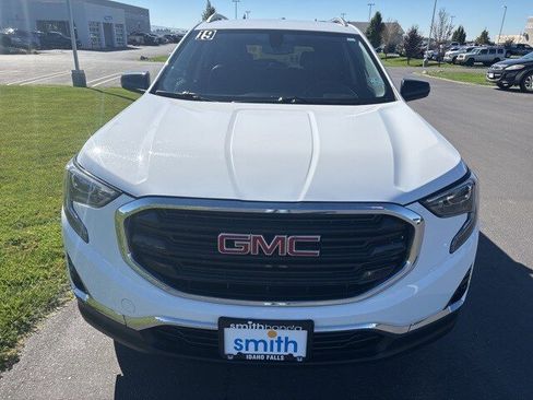 Used 2019 GMC Terrain SLT image 9