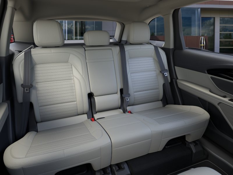 New 2026 Lincoln Nautilus Reserve AWD/4WD image 11