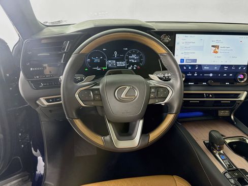 Used 2025 Lexus RX 350 w/ Convenience Package AWD/4WD image 12