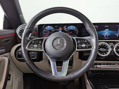 Used 2023 Mercedes-Benz CLA 250 4MATIC image 29