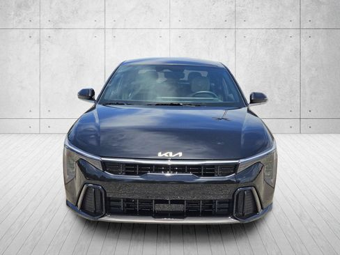 Used 2025 Kia K4 GT-Line w/ GT-Line Premium Package FWD image 2