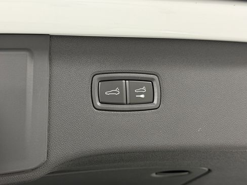 New 2026 Porsche Cayenne S image 65