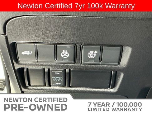 Used 2023 Nissan Armada Platinum w/ Captain's Chairs Package AWD/4WD image 44