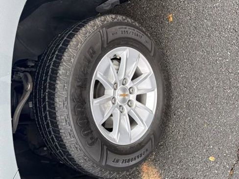 Certified 2025 Chevrolet Silverado 1500 LT image 26