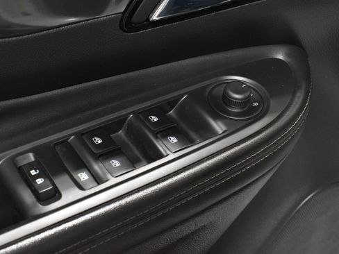 Used 2020 Buick Encore Preferred w/ Safety Package image 11