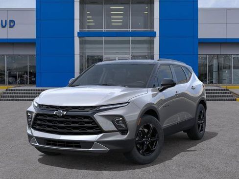 New 2026 Chevrolet Blazer LT w/ Convenience Package AWD/4WD image 30
