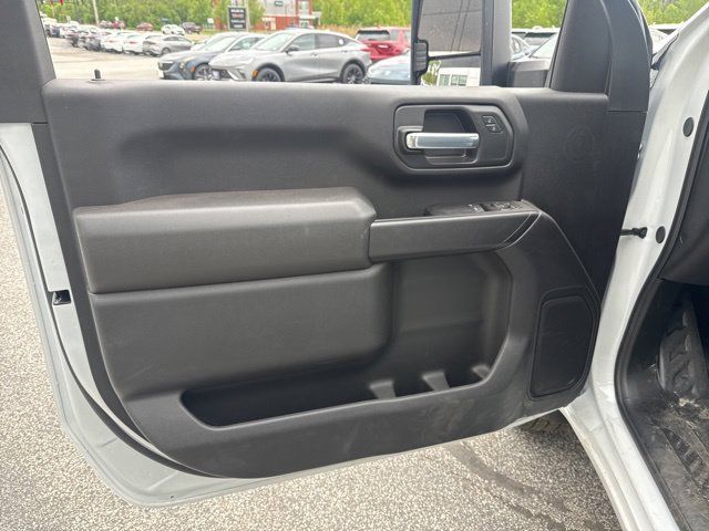 Used 2026 GMC Sierra 3500 Pro w/ Convenience Package AWD/4WD image 14