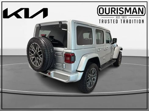 Used 2024 Jeep Wrangler High Altitude AWD/4WD image 4