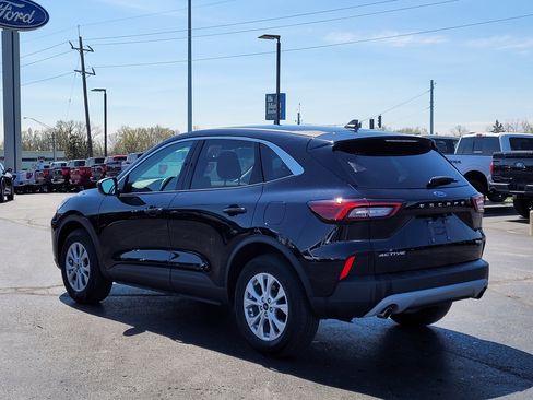 Used 2023 Ford Escape Active image 6