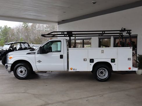 Used 2012 Ford F350 XL w/ XL Value Pkg image 2