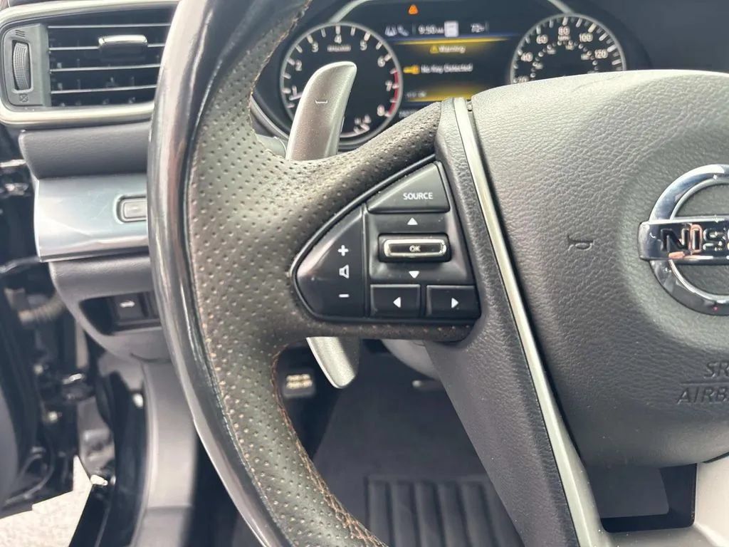 Used 2022 Nissan Maxima SR w/ Sport Mat Group FWD image 29