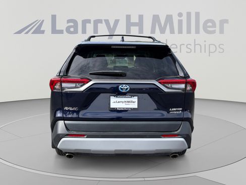 Used 2023 Toyota RAV4 Limited AWD/4WD image 4