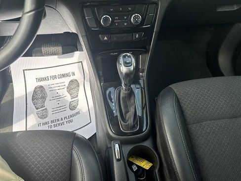 Used 2019 Buick Encore Preferred w/ Safety Package FWD image 8