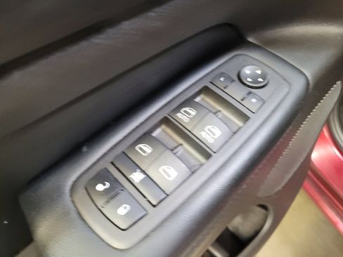 Used 2020 Jeep Grand Cherokee Altitude AWD/4WD image 27