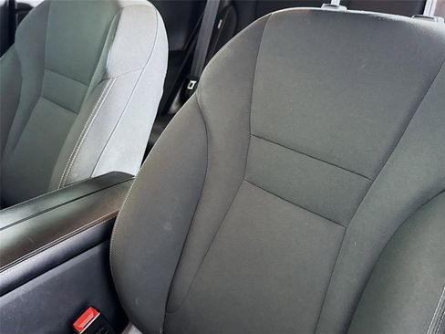 Certified 2024 Nissan Rogue S FWD image 19