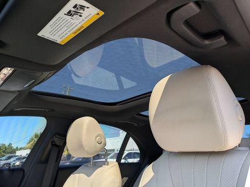 Used 2020 Mercedes-Benz E 350 Sedan image 18
