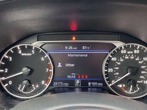 Used 2024 Nissan Altima 2.5 SR AWD/4WD image 24