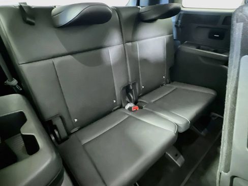 Used 2025 Hyundai Santa Fe SEL FWD image 22