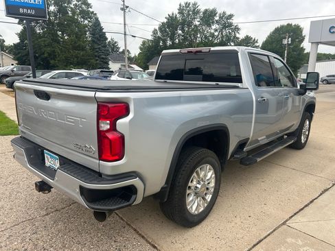 Used 2022 Chevrolet Silverado 3500 High Country image 6