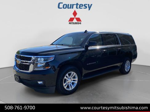 Used 2020 Chevrolet Suburban LT w/ Luxury Package AWD/4WD image 1