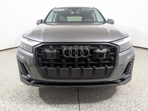 Certified 2025 Audi Q7 3.0T Premium Plus w/ Premium Plus Package image 2