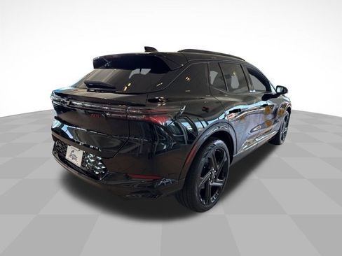 New 2026 Chevrolet Equinox EV RS image 6