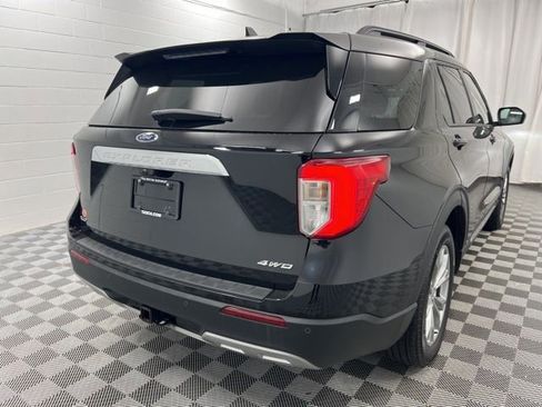 Used 2023 Ford Explorer XLT w/ Equipment Group 202A image 5