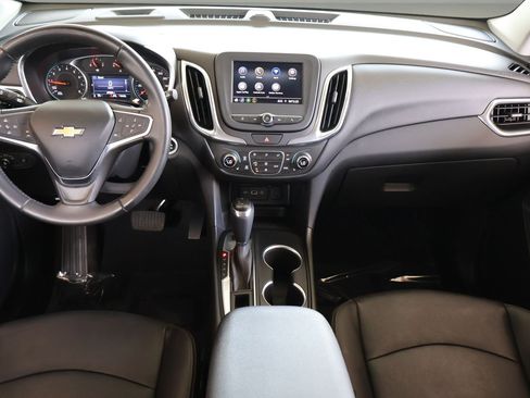 Used 2020 Chevrolet Equinox LT w/ Sport Edition image 14