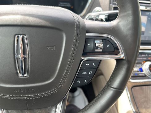 Used 2020 Lincoln Continental Reserve AWD/4WD image 25