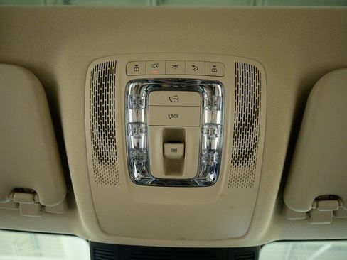 Certified 2024 Mercedes-Benz GLE 350 4MATIC image 17