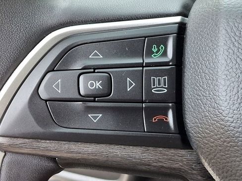 Used 2023 Jeep Grand Cherokee 4WD 4xe image 24