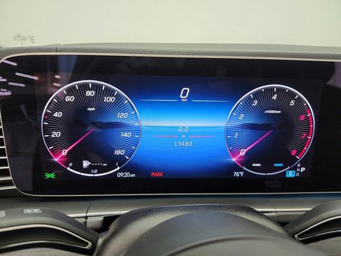 Used 2024 Mercedes-Benz GLS 450 4MATIC image 11