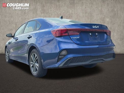 Used 2024 Kia Forte LXS FWD image 5